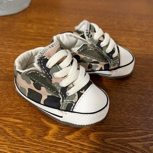 Baby Camo Converse